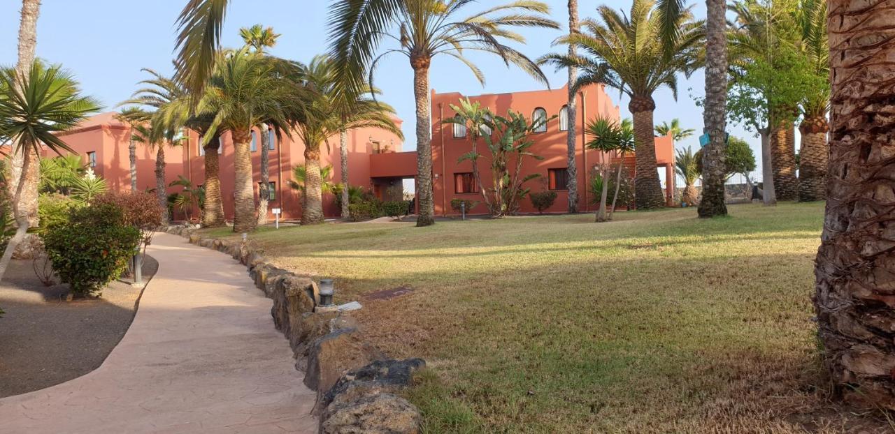Ferienwohnung Tamarindo I Piscinas De Agua Salada Corralejo Exterior foto