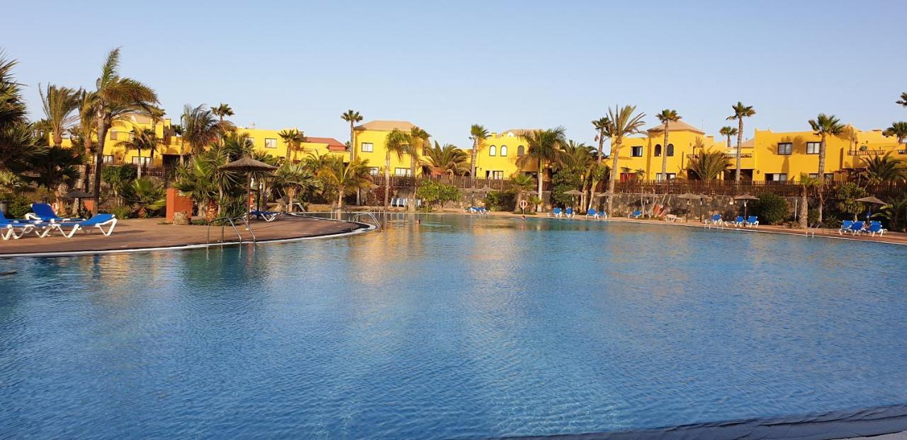 Ferienwohnung Tamarindo I Piscinas De Agua Salada Corralejo Exterior foto